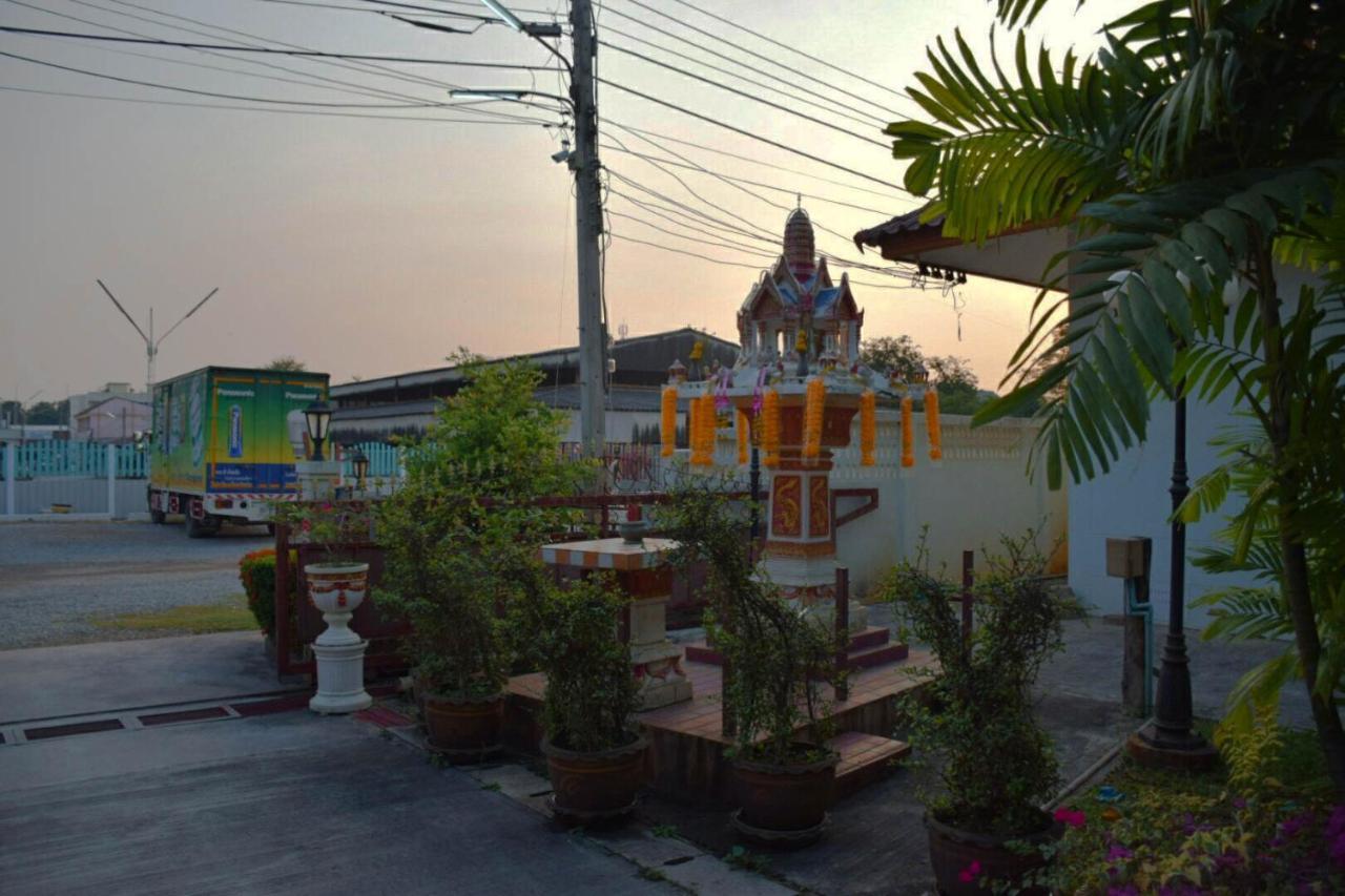 Mg Guesthouse Sukhothai Exterior foto